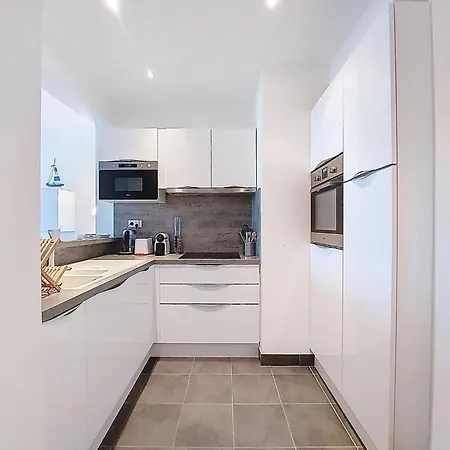 Le Golf By Interhome Apartment Pontaillac