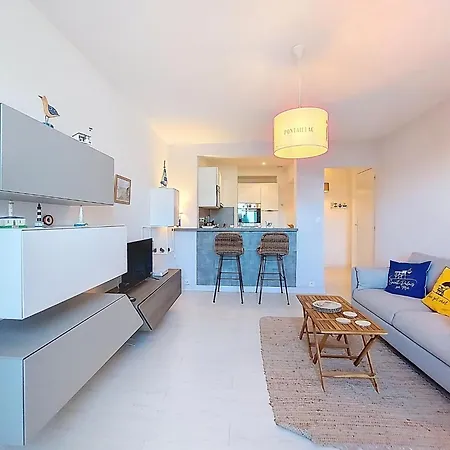 Apartment Le Golf By Interhome Pontaillac