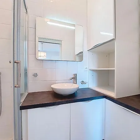 Le Golf By Interhome * Pontaillac